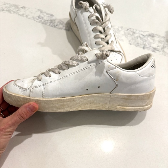 GOLDEN GOOSE SUPER STAR ALL WHITE - SIZE 39 EU  (8.5 women's) - Picture 6 of 10